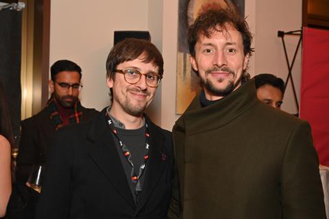 Screen Hong Kong Night